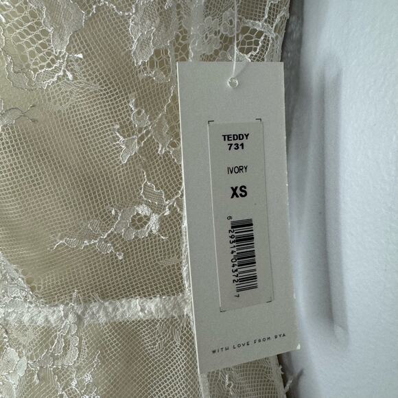 Anthropologie Rya Collection Eleanor Teddy Lace Bodysuit Romantic Sexy White XS - Picture 9 of 11